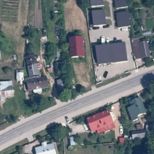 Vaizdas iš viršaus: Geležinkelio g. 35, Lentvaris