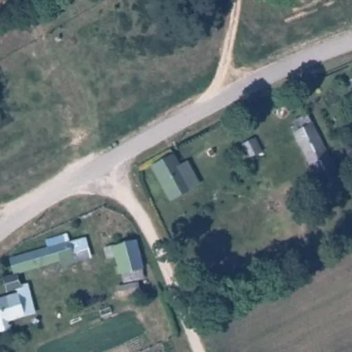 Vaizdas iš viršaus: Tvenkinio g. 25, Tiltai