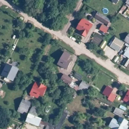 Vaizdas iš viršaus: Taikos skg. 3, Vievis