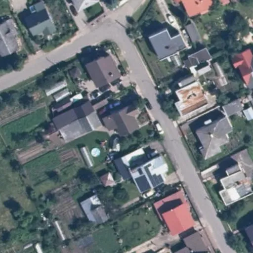 Vaizdas iš viršaus: Gintaro g. 14, Lentvaris
