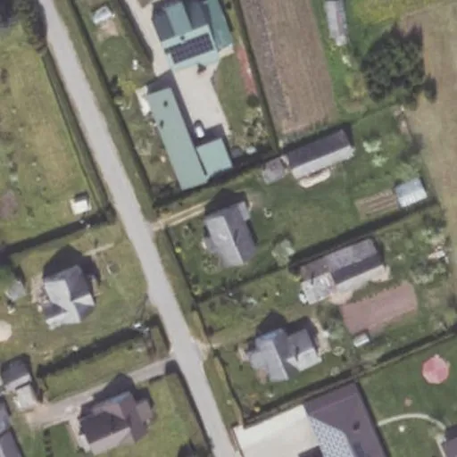 Vaizdas iš viršaus: Gintarų g. 1, Deltuva