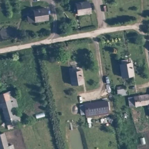 Vaizdas iš viršaus: Šermukšnių g. 1, Krikštėnai