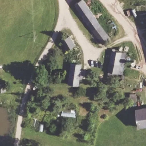 Vaizdas iš viršaus: Kalvų g. 1, Griūtys