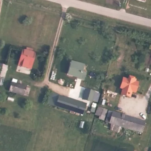 Vaizdas iš viršaus: Draugystės g. 60, Lukšiai