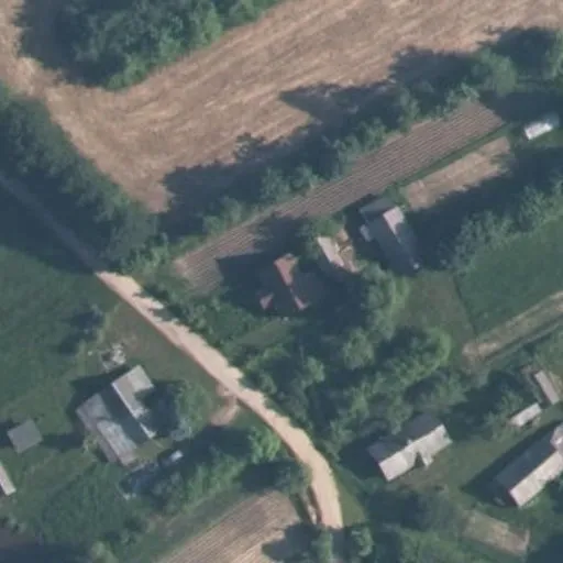 Vaizdas iš viršaus: Baliulių g. 2, Baliuliai