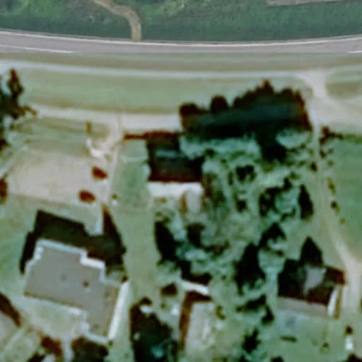 Vaizdas iš viršaus: Parko g. 1, Pavoverė