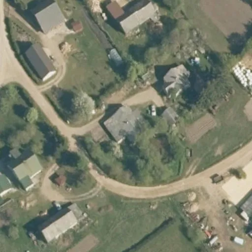 Vaizdas iš viršaus: Alyvų g. 2, Laukuva