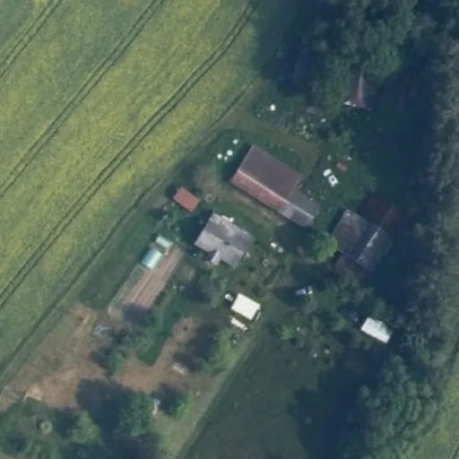 Vaizdas iš viršaus: Laukų g. 8, Taučiuliai
