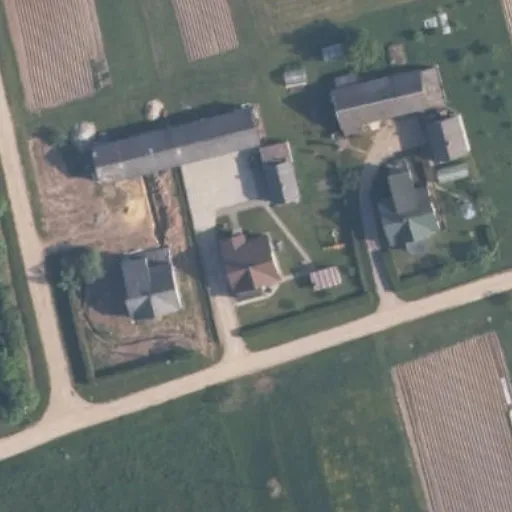 Vaizdas iš viršaus: Nemuno g. 19, Rotuliai