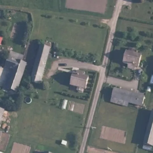 Vaizdas iš viršaus: Naujoji g. 30, Raudonė